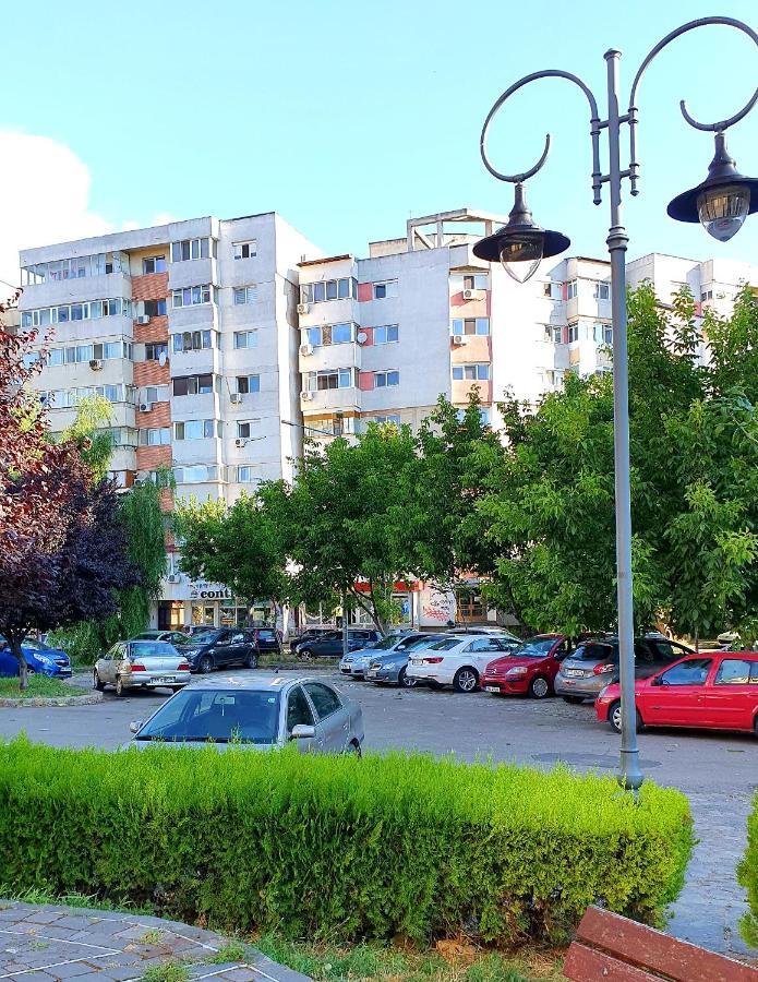 Studio Cathedral Braila Exterior photo